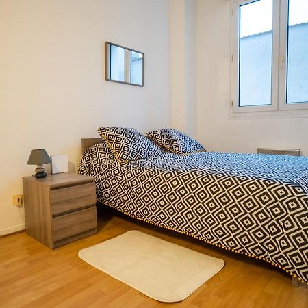 Residence Centre Ville Avec Parking Bourges Ngoại thất bức ảnh
